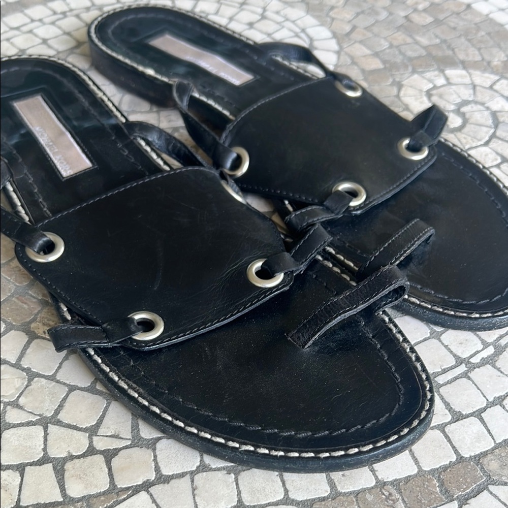Michael Kors Black leather  Sandals with Sleek Design - Picture 10 of 13